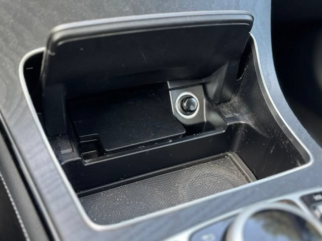 Used 2019 Mercedes-Benz GLC 300 4MATIC image 24