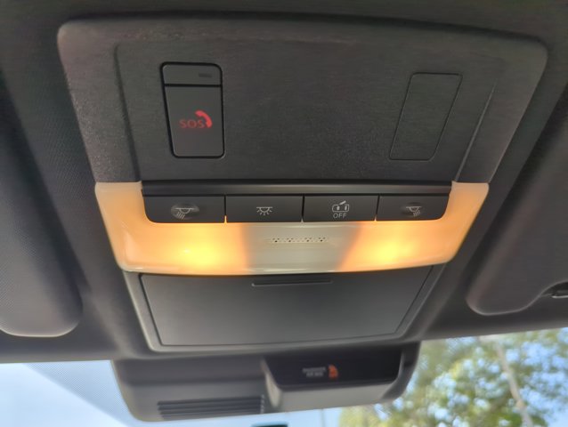 Used 2023 Mitsubishi Outlander Ralliart AWD/4WD image 19