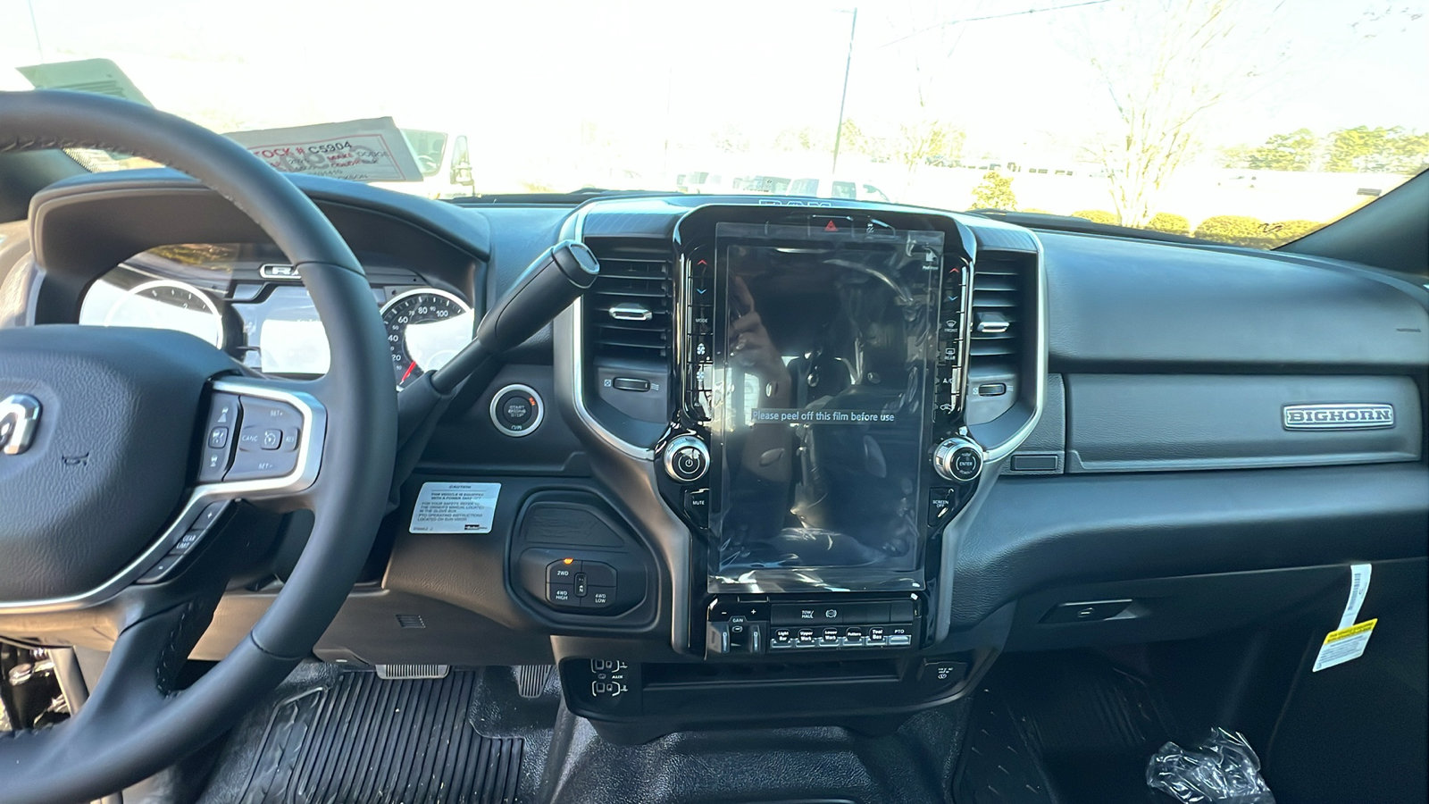 New 2025 RAM 5500 4x4 Crew Cab image 27