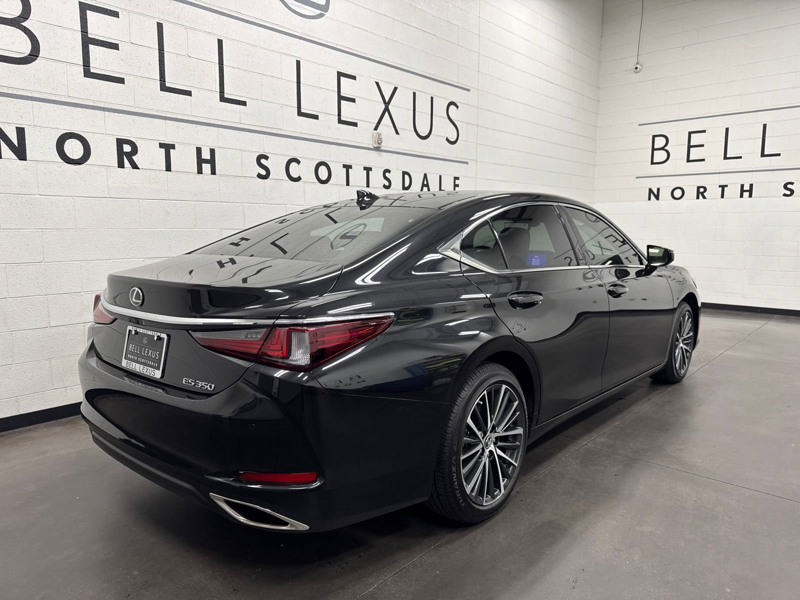 New 2025 Lexus ES 350 350 image 3