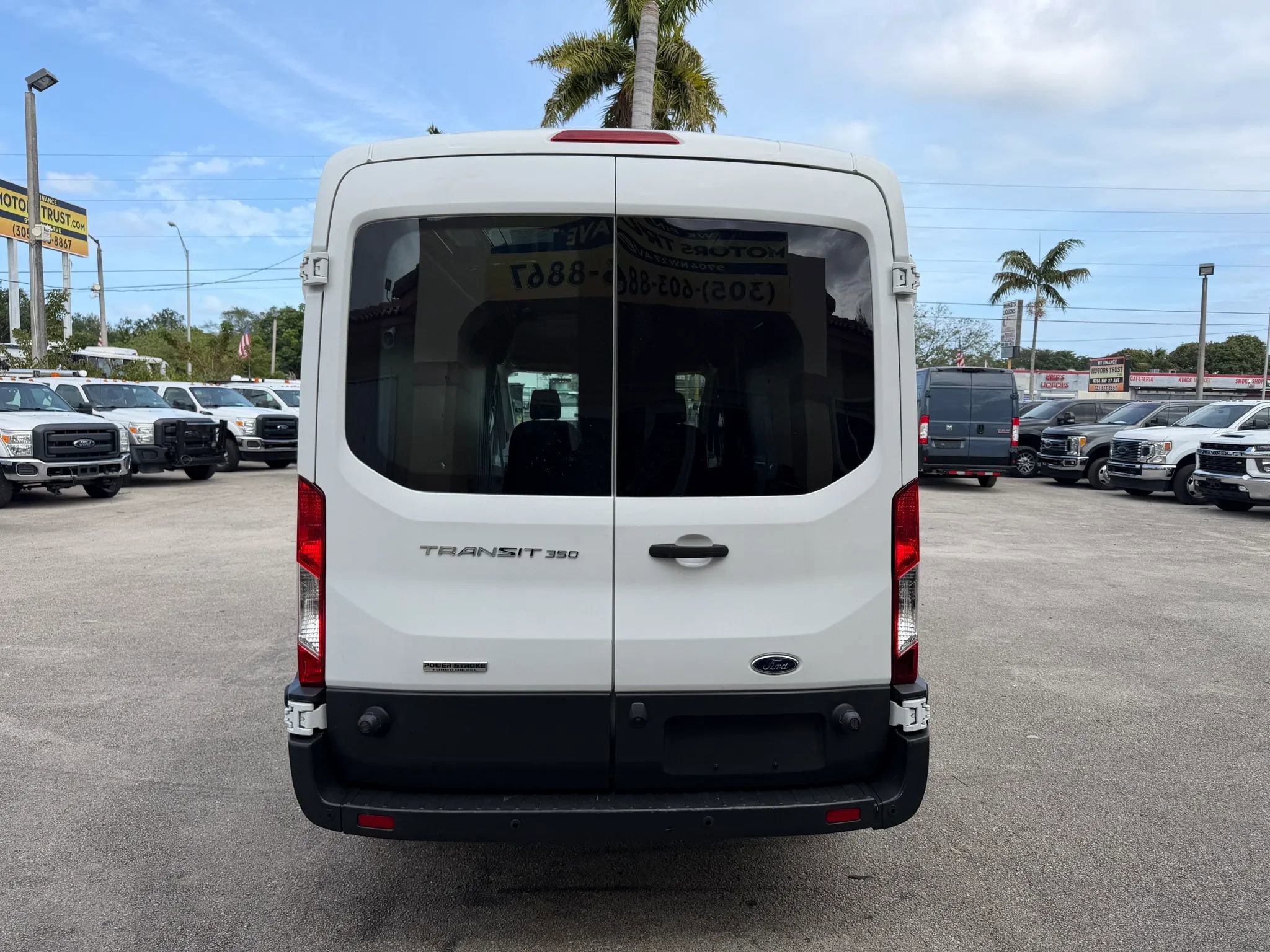 Used 2017 Ford Transit 350 148 Medium Roof w/ Interior Upgrade Package RWD image 4
