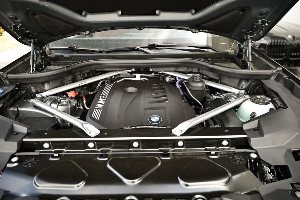 New 2026 BMW X5 xDrive40i w/ M Sport Package image 33