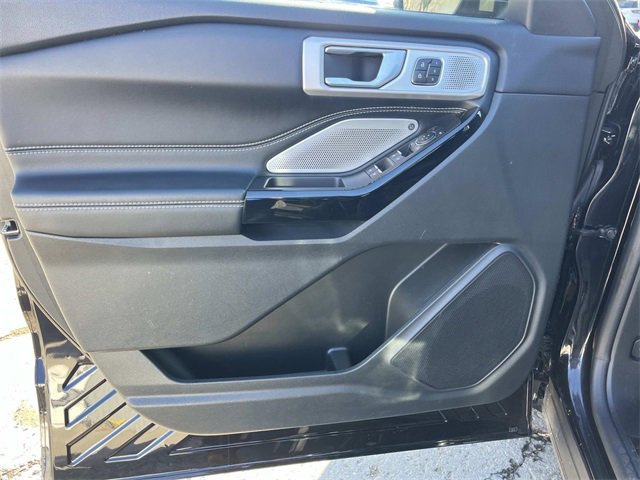 Used 2022 Ford Explorer ST w/ Equipment Group 401A image 28