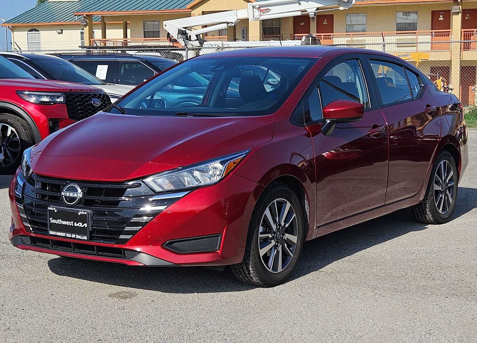 Used 2024 Nissan Versa SV FWD image 10