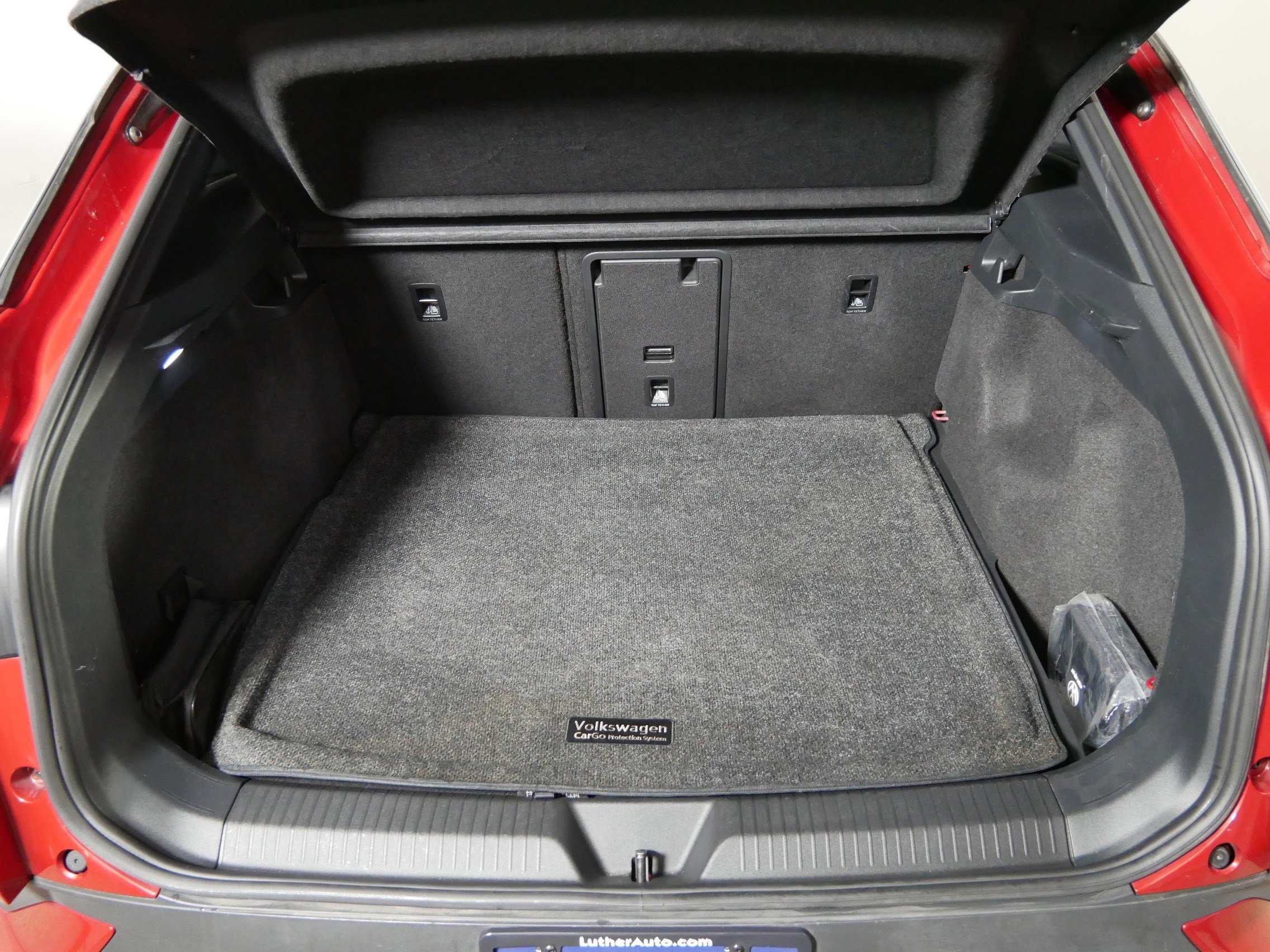 Certified 2021 Volkswagen ID.4 Pro S w/ Gradient Package image 18