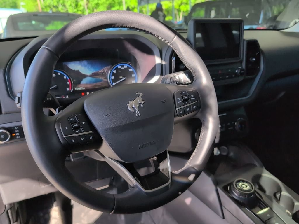 Used 2024 Ford Bronco Sport Badlands image 8