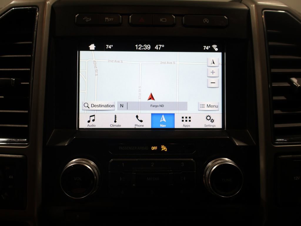 Used 2018 Ford F150 Lariat w/ Equipment Group 502A Luxury image 26