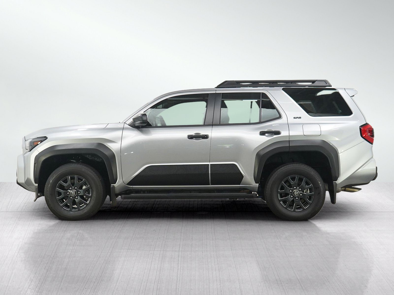 Used 2026 Toyota 4Runner SR5 AWD/4WD image 2