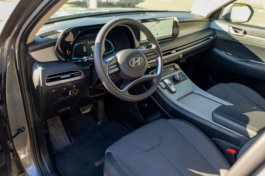 Used 2023 Hyundai Palisade SE AWD/4WD image 17