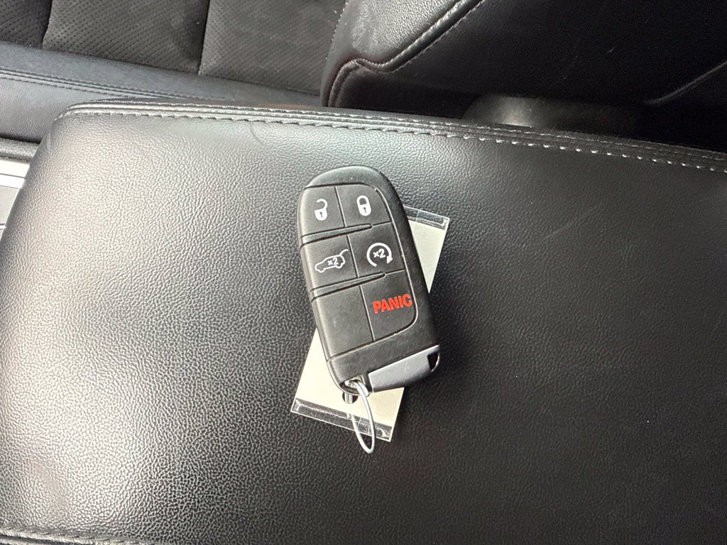 Used 2021 Jeep Grand Cherokee Altitude AWD/4WD image 25