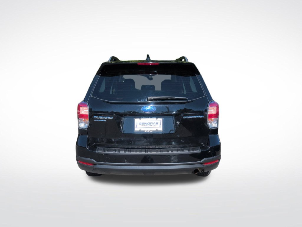 Used 2018 Subaru Forester 2.5i Premium w/ All-Weather Package AWD/4WD image 7