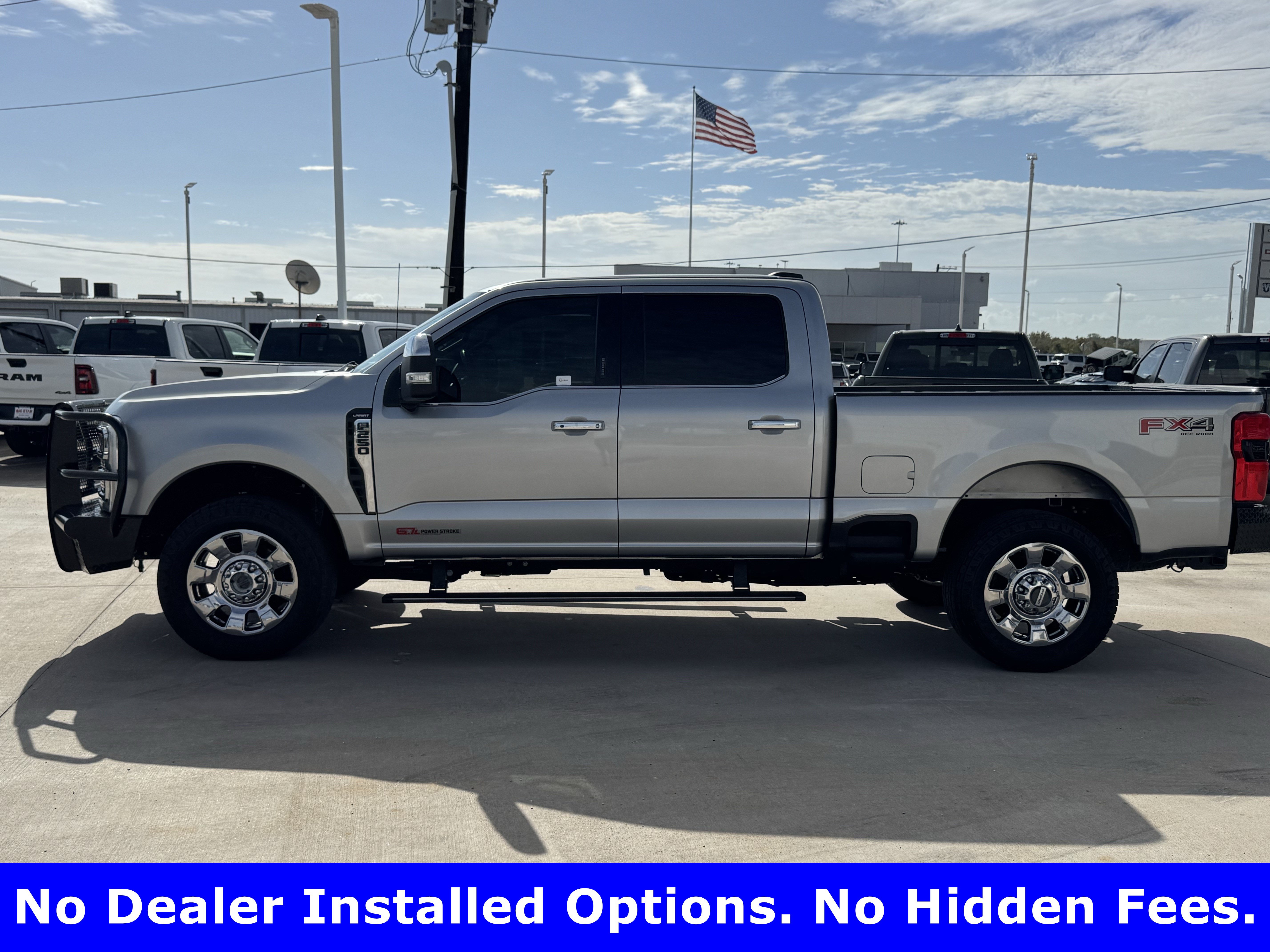Used 2023 Ford F250 Lariat w/ Lariat Ultimate Package AWD/4WD image 3