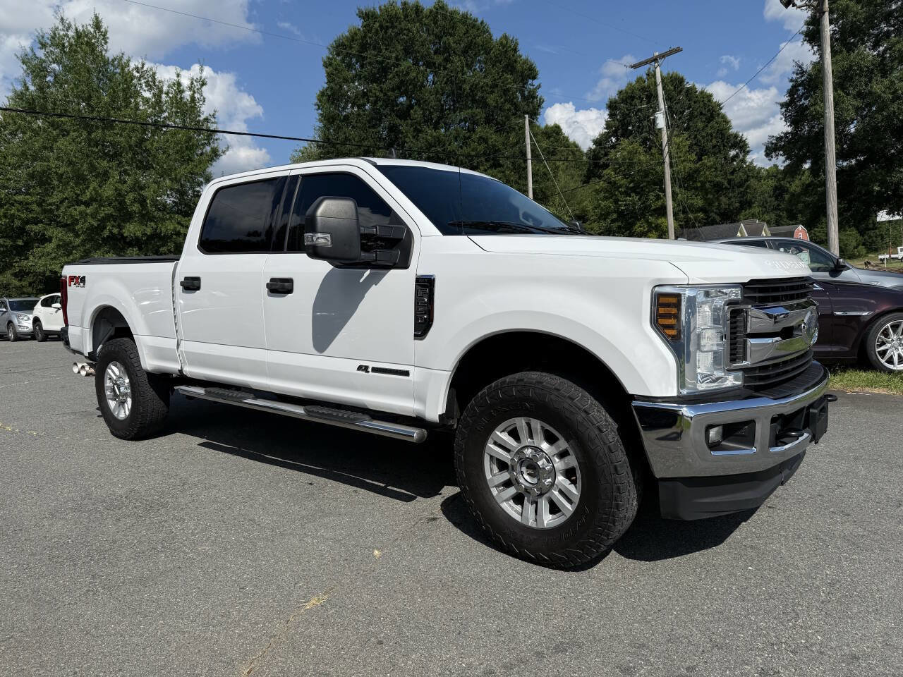 Used 2019 Ford F250 XLT w/ XLT Value Package image 4