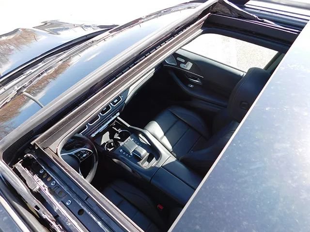 Used 2022 Mercedes-Benz GLE 350 4MATIC image 11