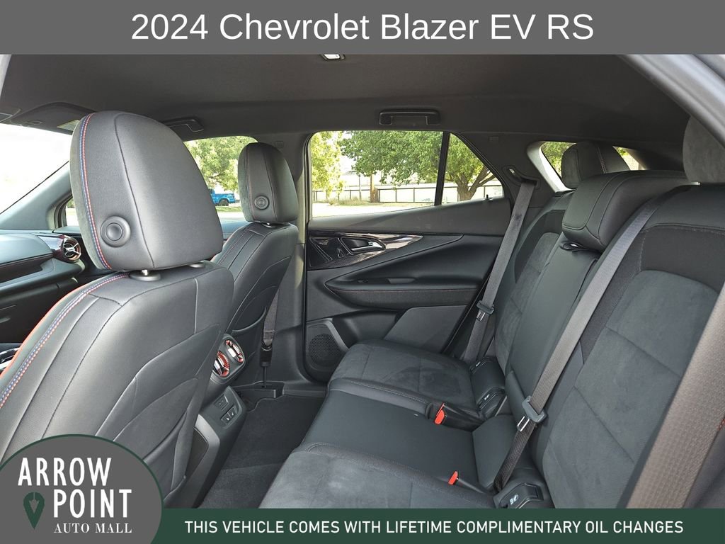 Used 2024 Chevrolet Blazer EV RS image 18