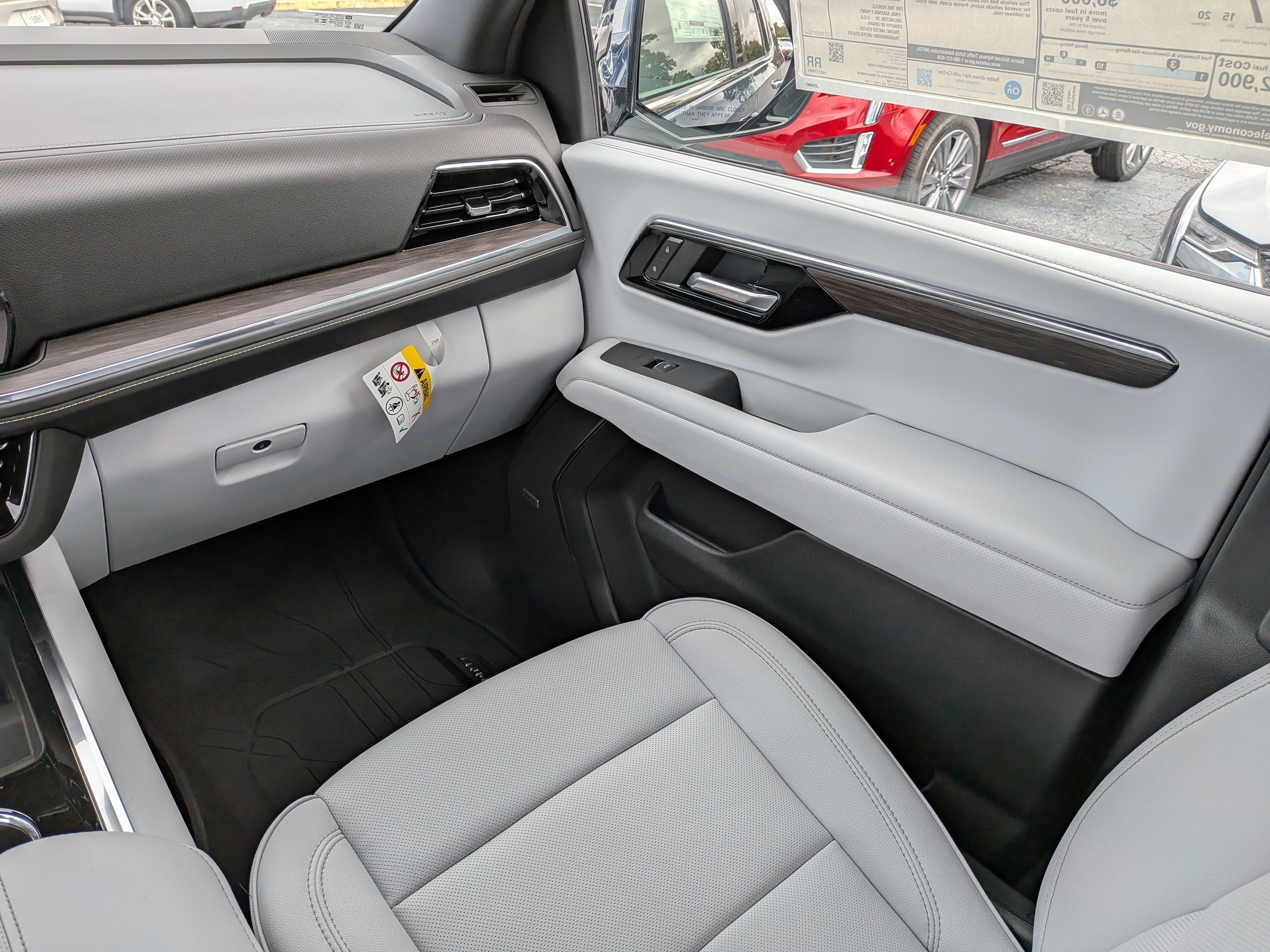 New 2026 Chevrolet Tahoe Premier image 12