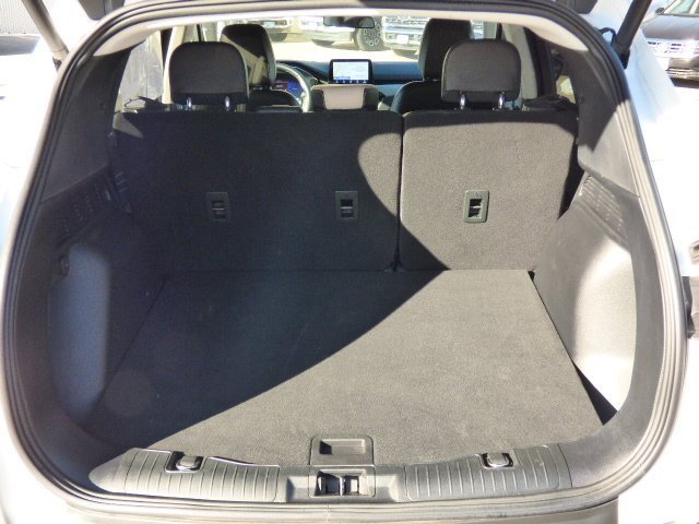 Used 2022 Ford Escape SEL w/ Technology Package image 12