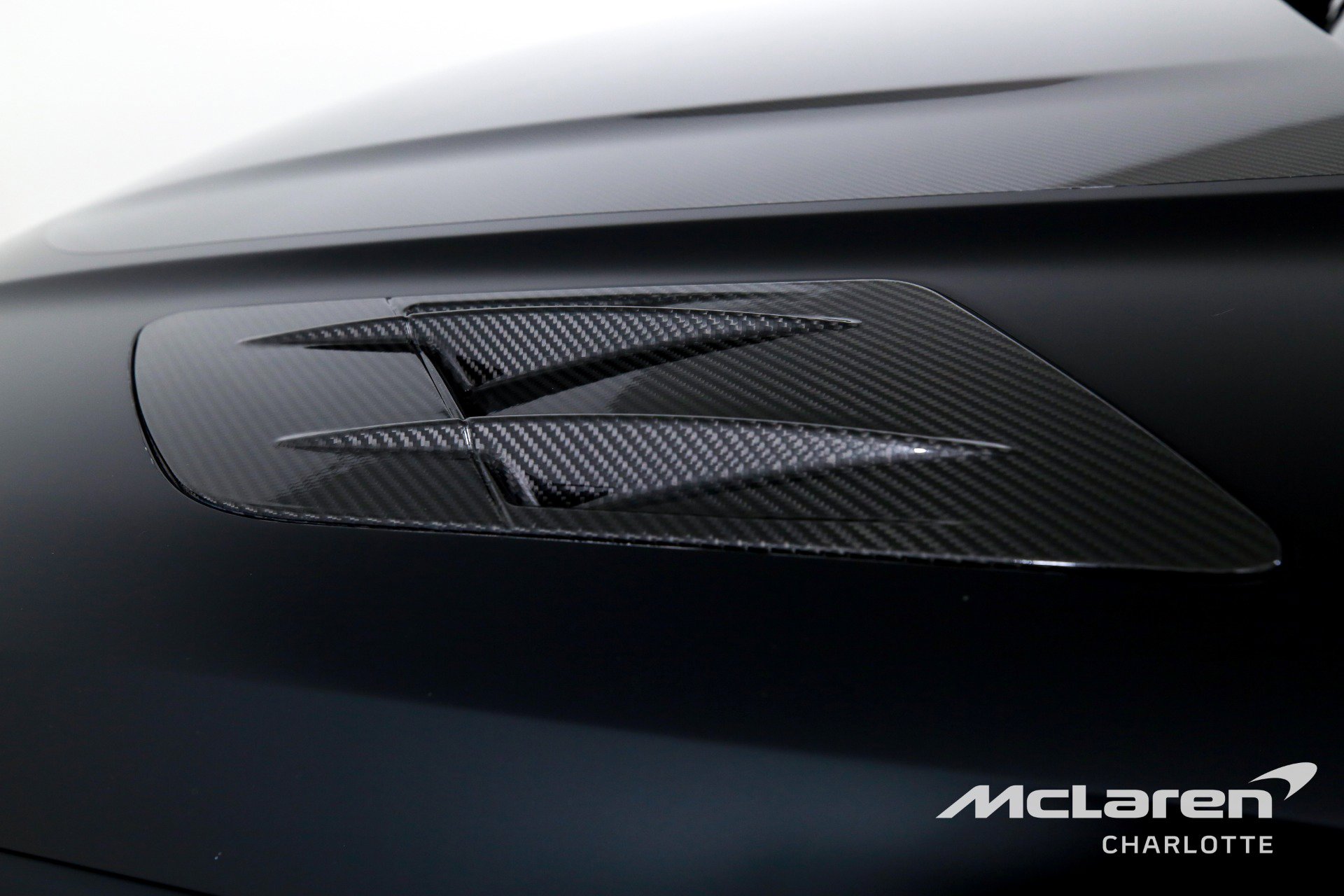 Used 2025 Land Rover Range Rover Sport SV Edition Two image 38