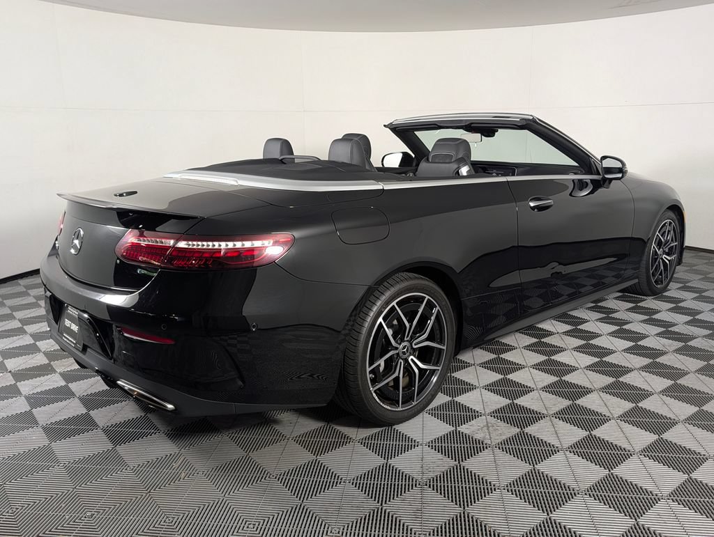 Used 2023 Mercedes-Benz E 450 Cabriolet image 6
