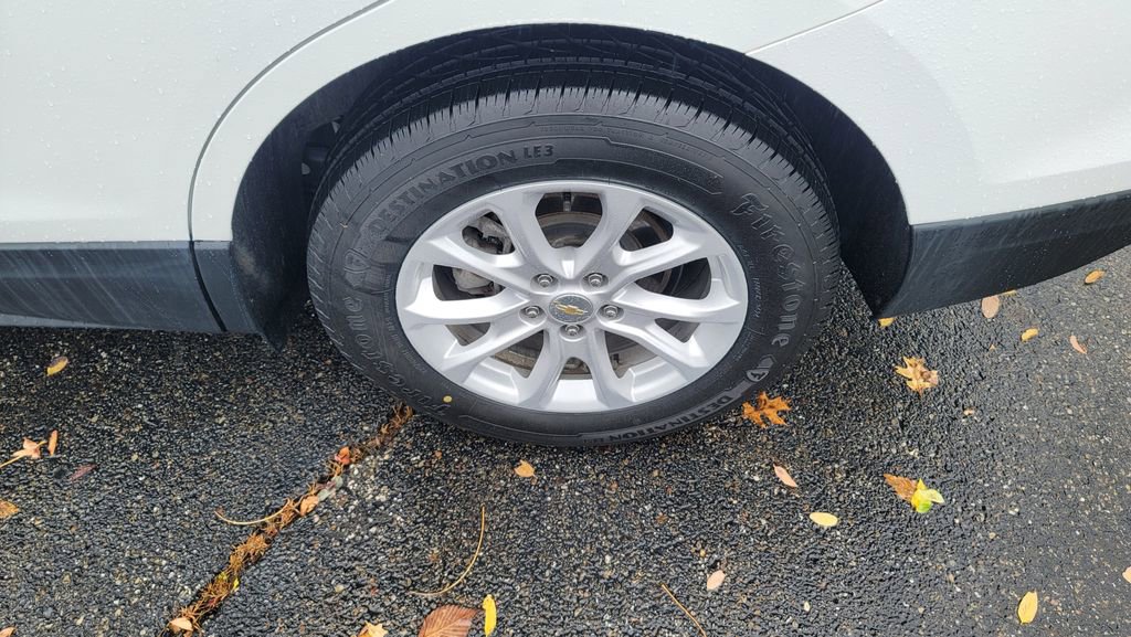 Used 2021 Chevrolet Equinox LS image 8