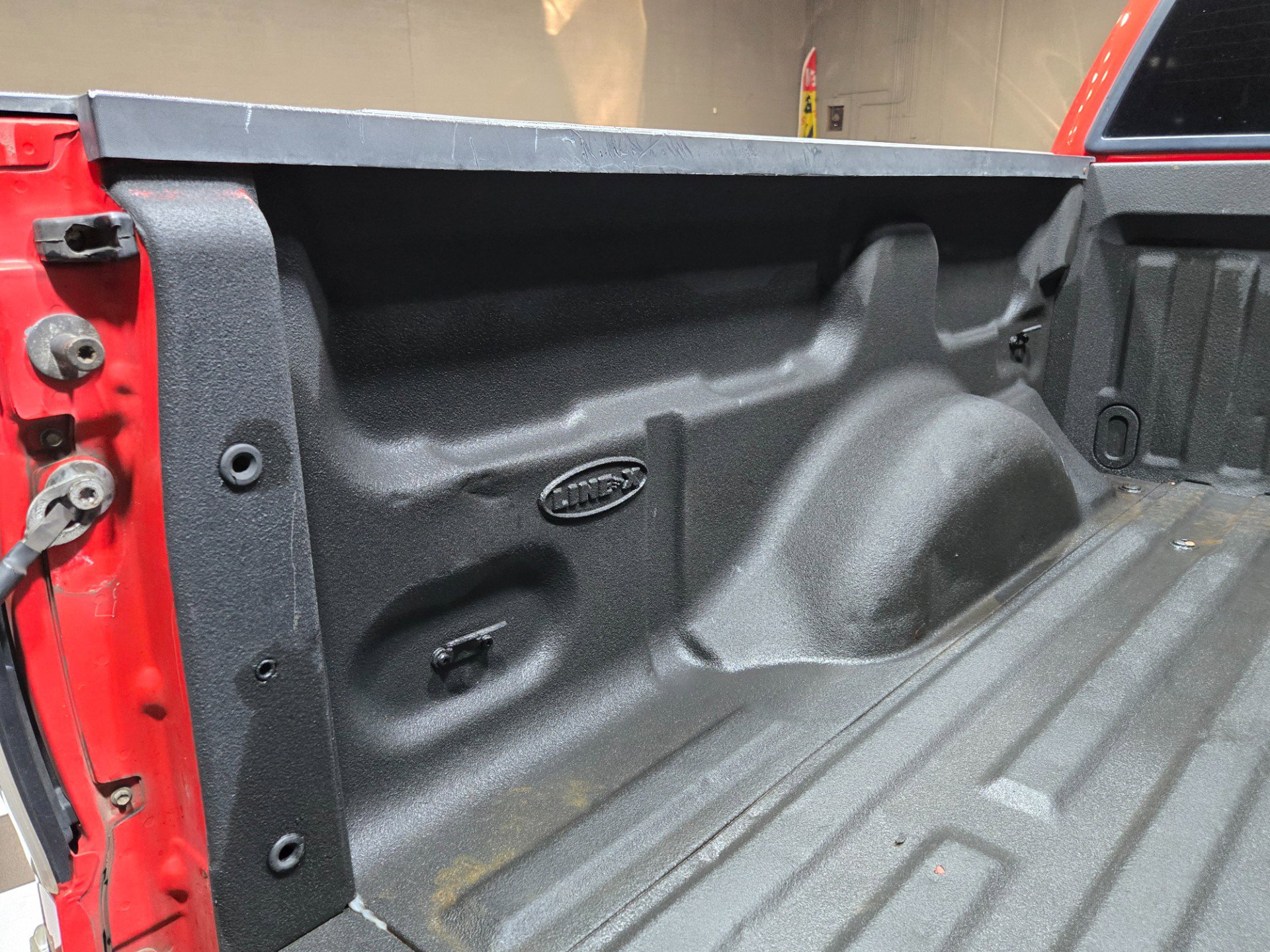 Used 2010 Ford F150 Raptor AWD/4WD image 38