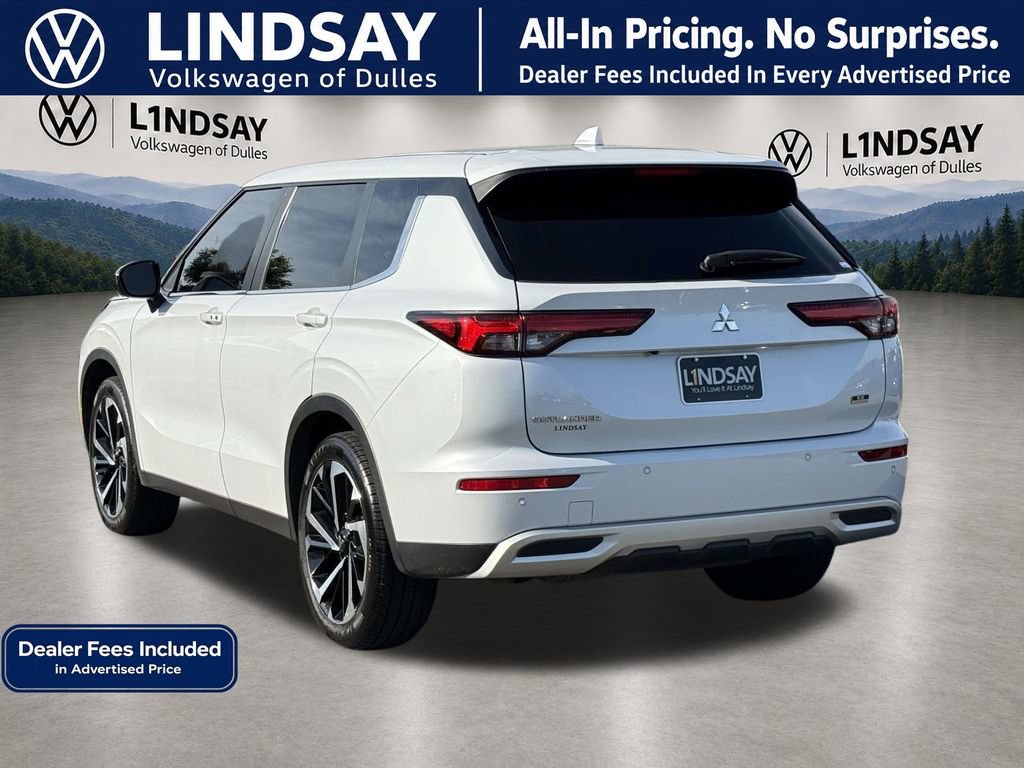 Used 2022 Mitsubishi Outlander SE AWD/4WD image 5