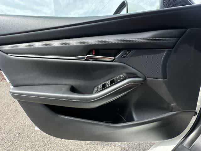 Used 2025 MAZDA MAZDA3 s FWD image 17