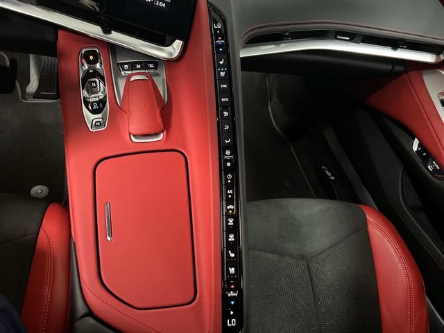 Certified 2022 Chevrolet Corvette Stingray Preferred Cpe w/ Z51 Performance Package RWD image 18