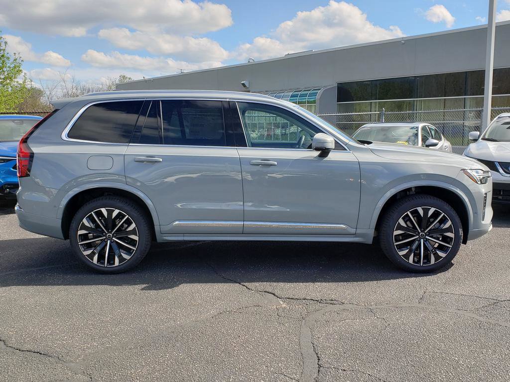 New 2026 Volvo XC90 B6 Ultra w/ Protection Package AWD/4WD image 2