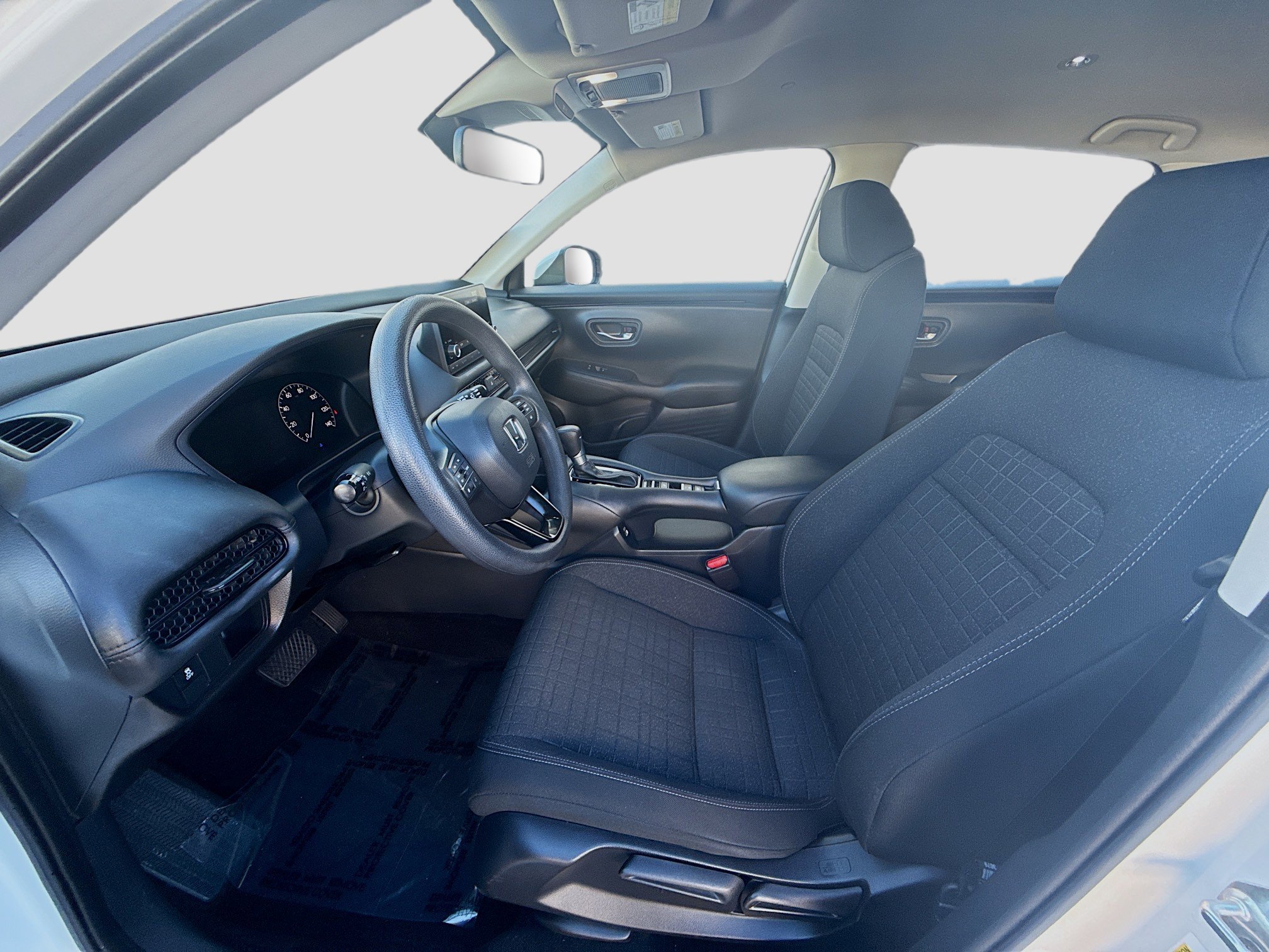 Certified 2023 Honda HR-V LX image 18