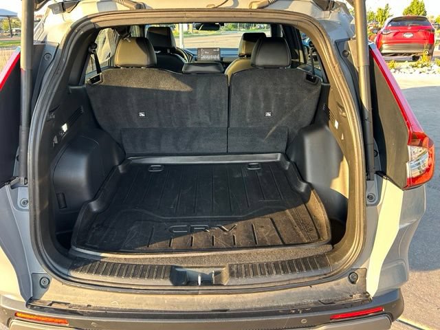 Used 2025 Honda CR-V Sport-L image 29