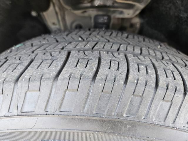 Used 2021 Toyota Highlander XLE image 29