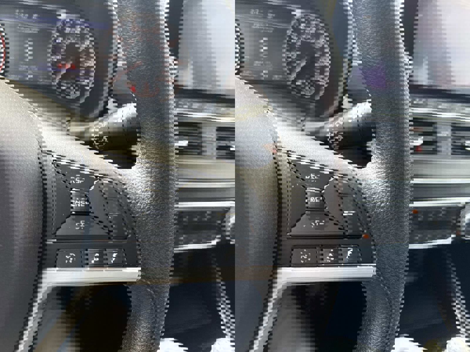 Used 2024 Nissan Altima 2.5 SV image 28