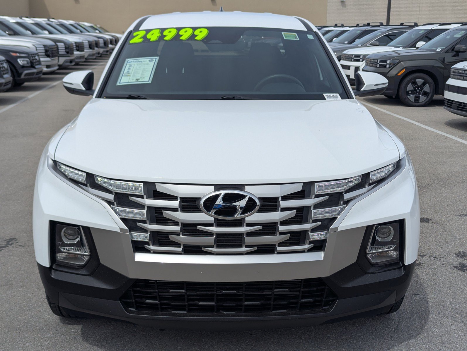 Certified 2022 Hyundai Santa Cruz SEL AWD/4WD image 6