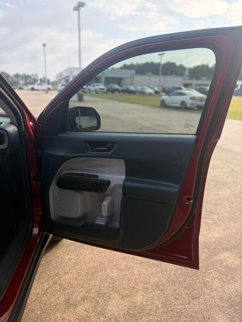Used 2026 Ford Maverick XLT FWD image 14