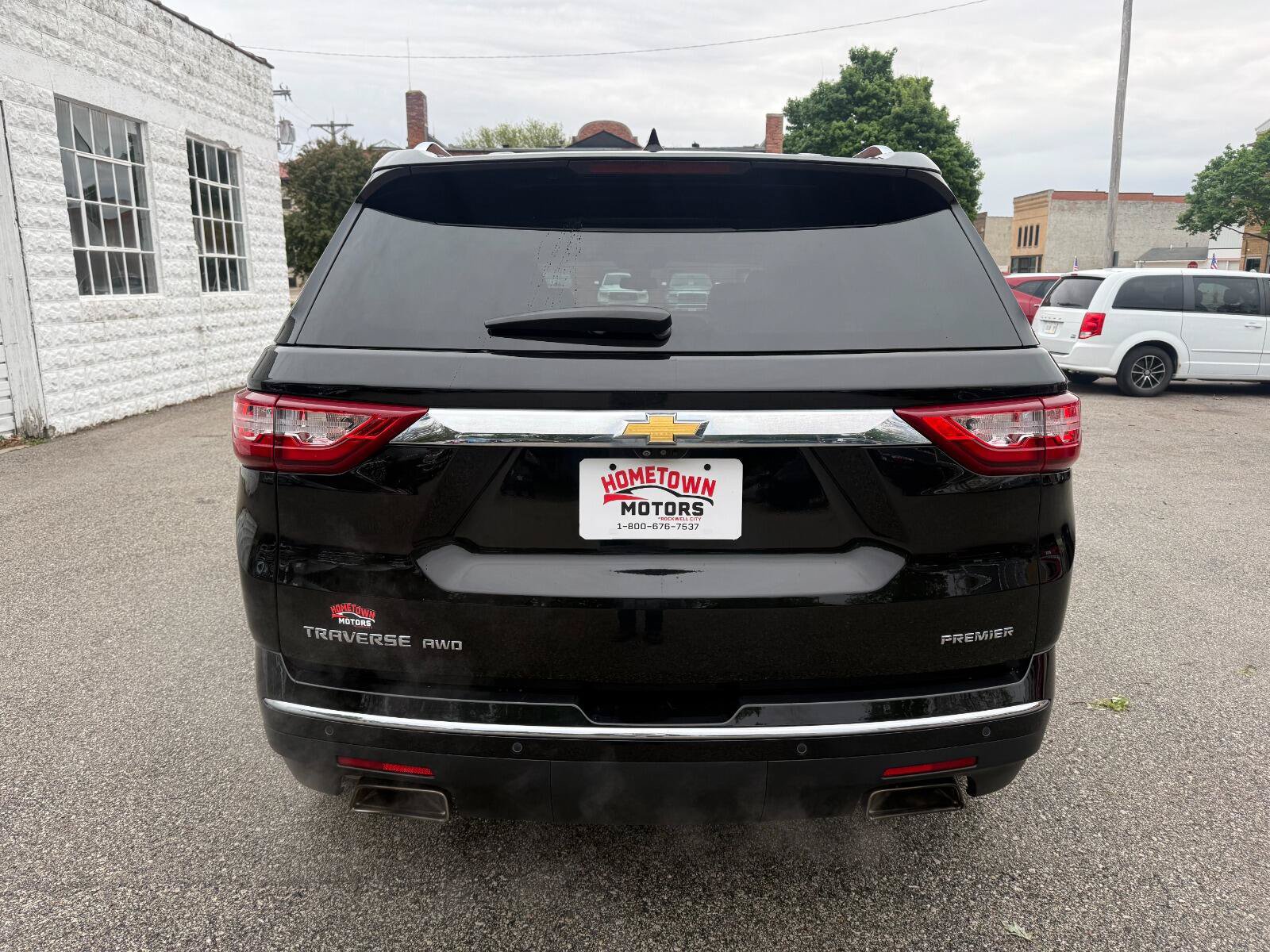 Used 2020 Chevrolet Traverse Premier AWD/4WD image 6