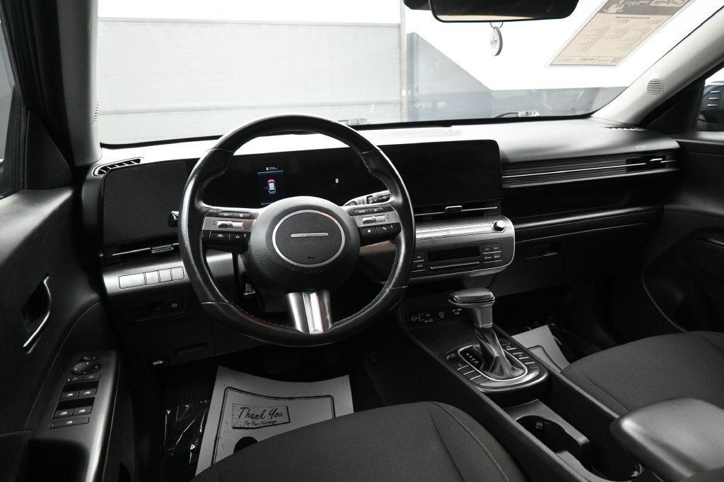 Used 2025 Hyundai Kona SEL AWD/4WD image 24