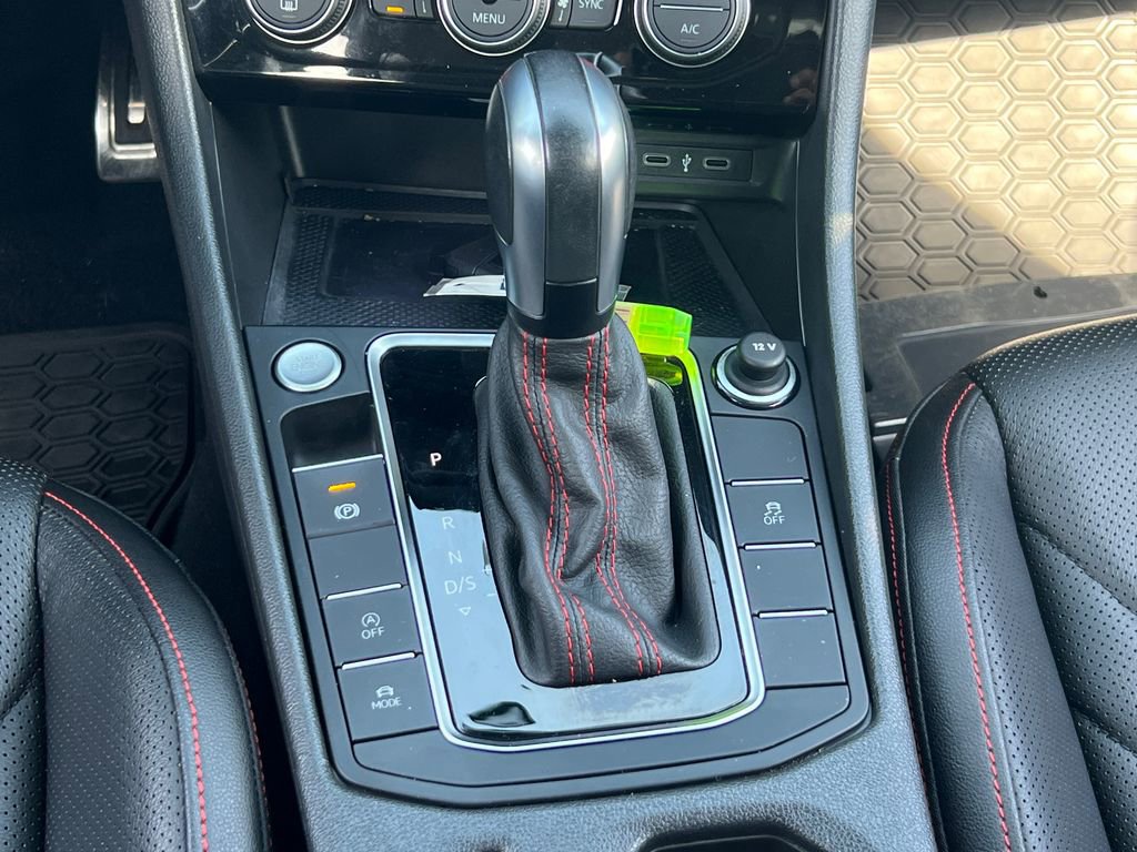 Used 2021 Volkswagen Jetta GLI Autobahn w/ GLI Autobahn Black Package image 25