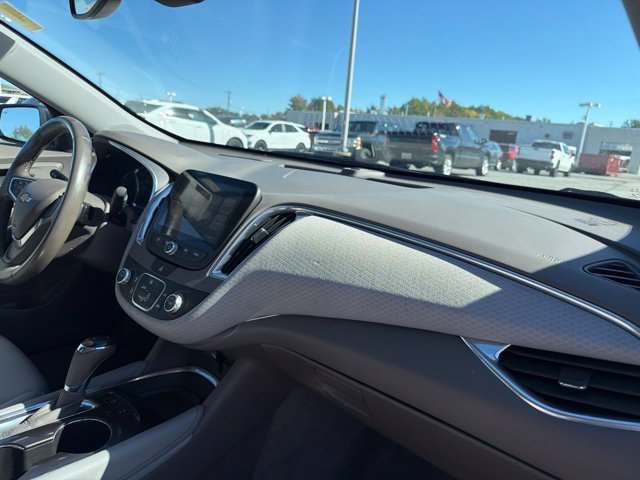 Used 2016 Chevrolet Malibu LT w/ Driver Confidence Package FWD image 23