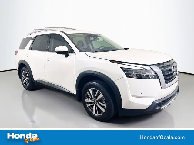Used 2024 Nissan Pathfinder SL