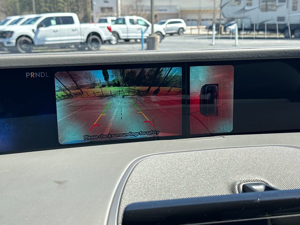 Used 2025 Lincoln Nautilus Premier w/ Jet Appearance Package image 20