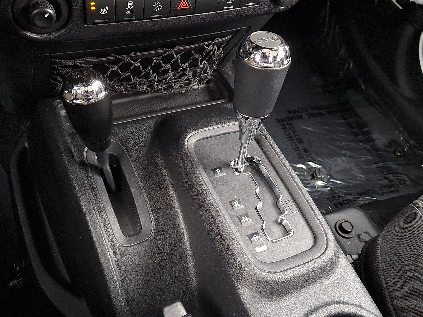 Used 2016 Jeep Wrangler Unlimited Sahara w/ Dual Top Group image 12