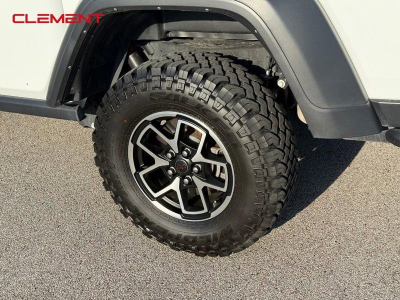 Used 2024 Jeep Gladiator Rubicon w/ Convenience Group image 4