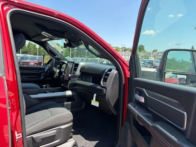 New 2026 RAM 2500 Big Horn AWD/4WD image 33