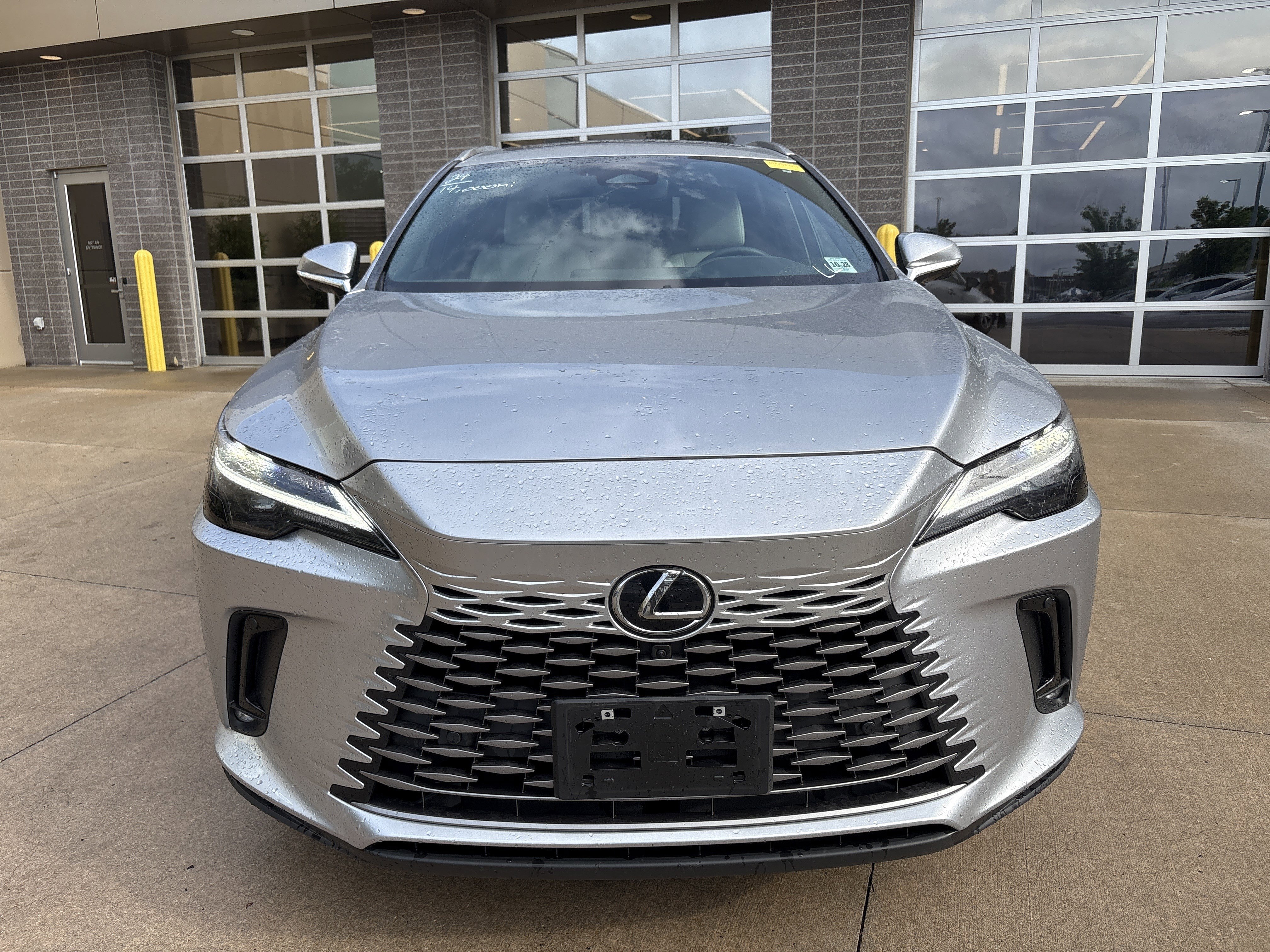 Used 2024 Lexus RX 350 Premium w/ Convenience Package AWD/4WD image 3