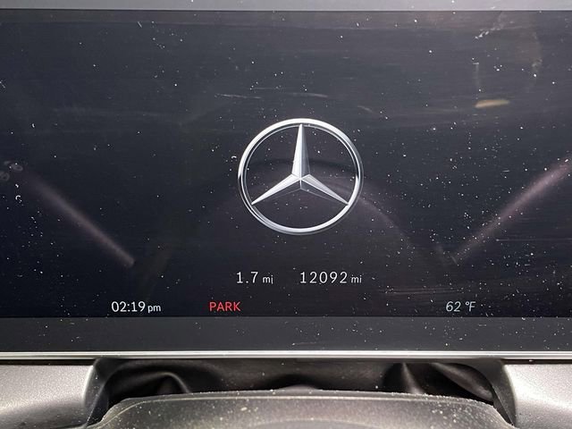 Used 2025 Mercedes-Benz GLC 350e 4MATIC image 45
