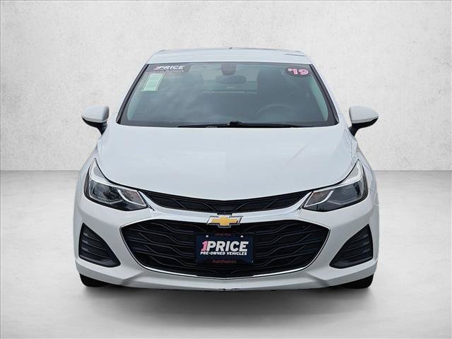 Used 2019 Chevrolet Cruze LT w/ LT Fleet Convenience Package FWD video 2
