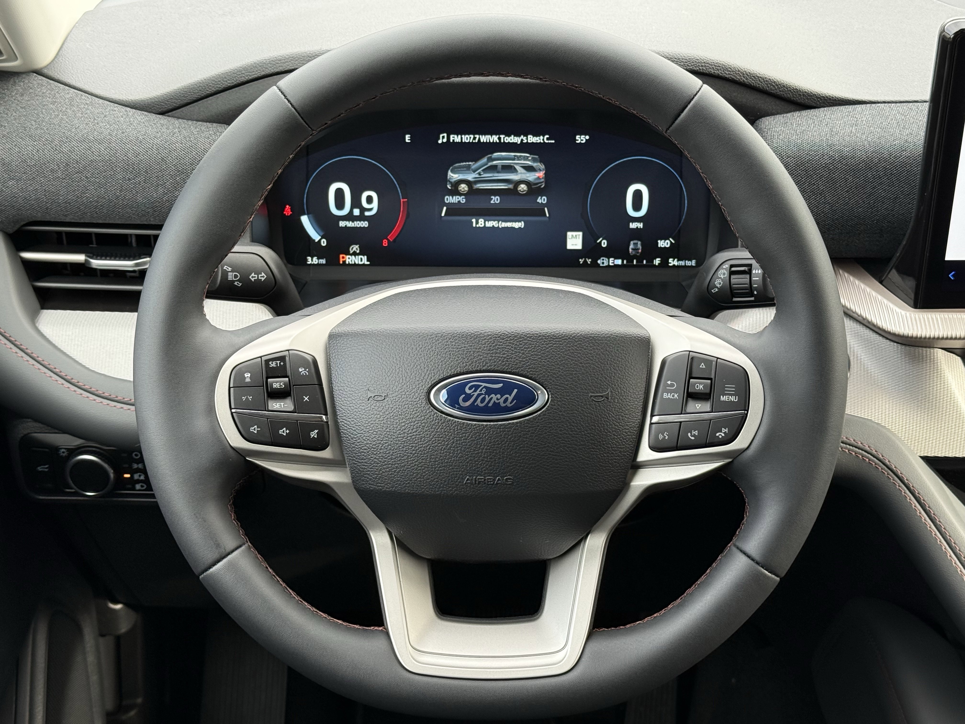 New 2026 Ford Explorer Active RWD image 21