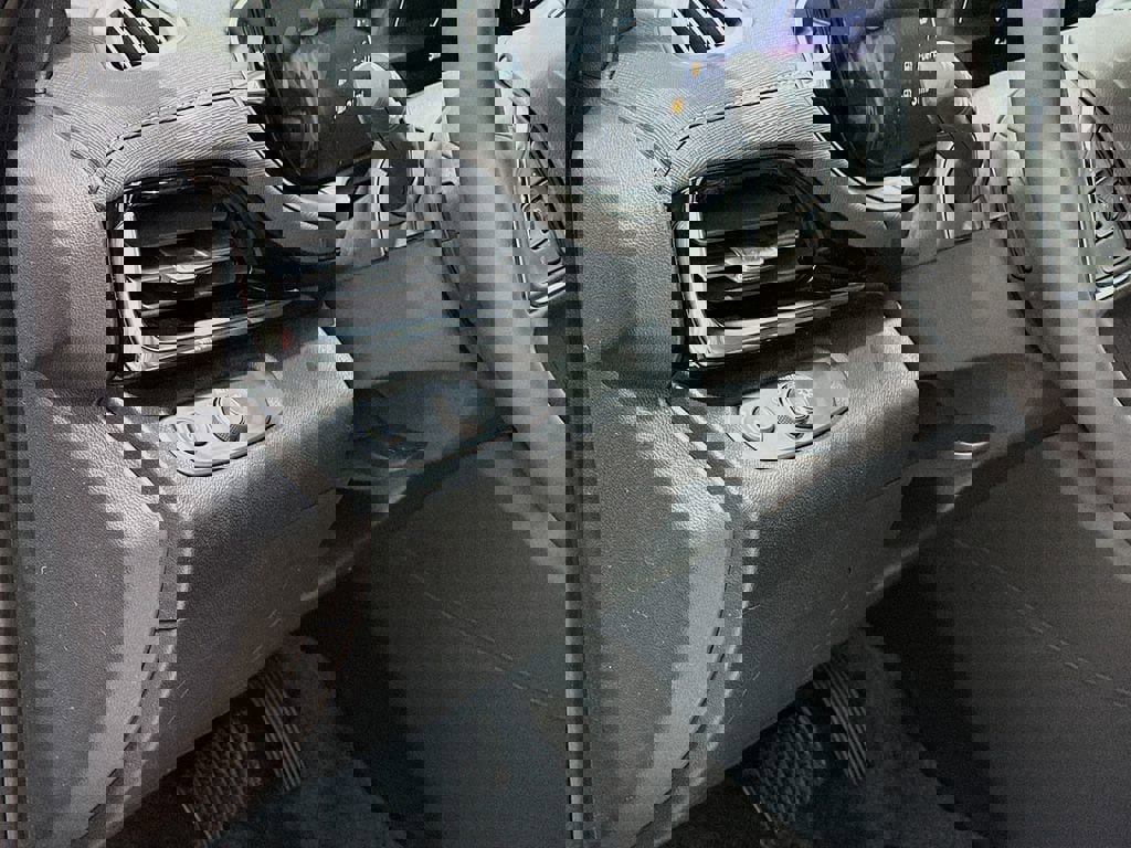 New 2026 Buick Envista Avenir image 10