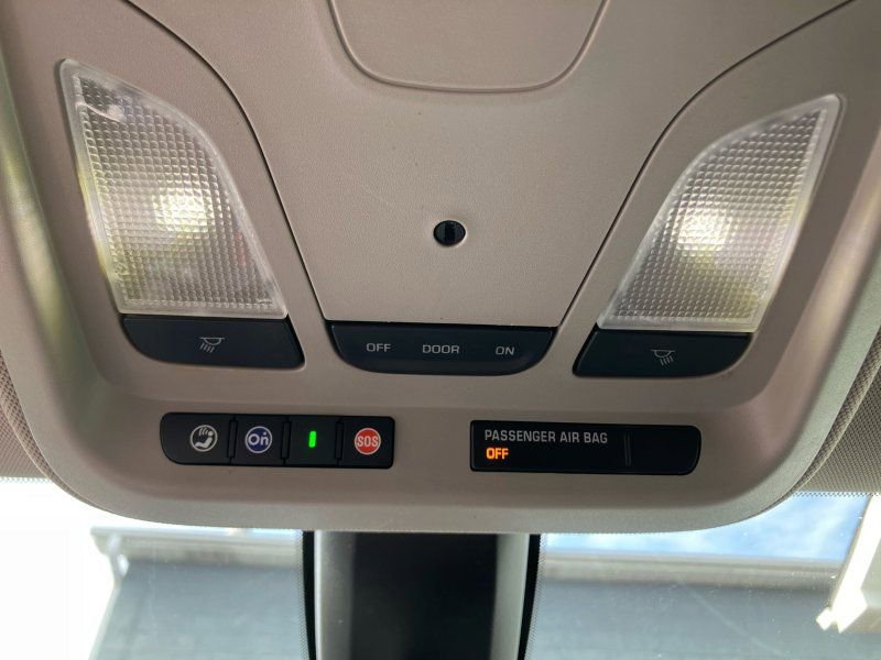 Used 2019 Chevrolet Impala LT image 27